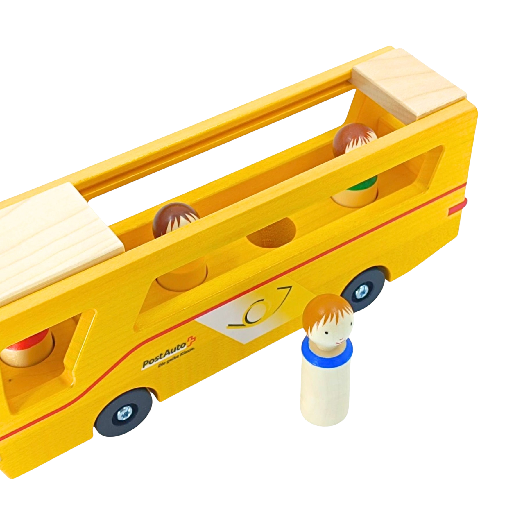 Postauto_schweizer-holz-3-Postcar_2025